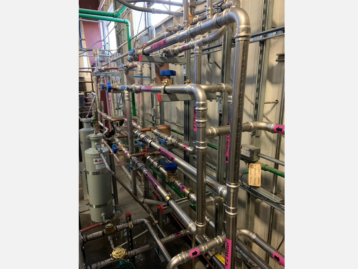 Complex industrial piping system